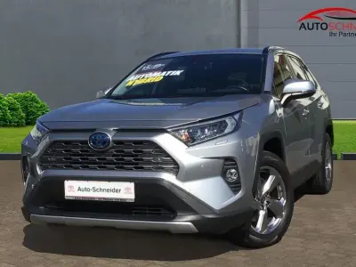 Gebraucht Toyota RAV4 Hybrid Club 178 PS (130 kW) 2020 Silber SUV