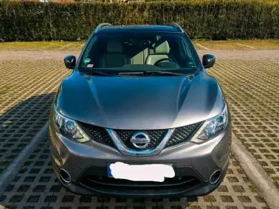 Gebraucht Nissan Qashqai Tekna 131 PS (96 kW) 2014 Grau SUV