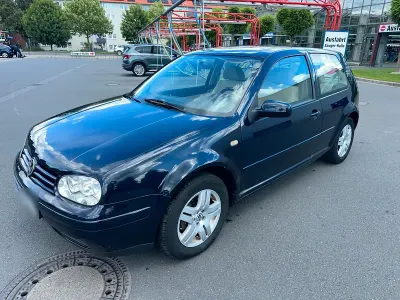 Gebraucht VW Golf III 101 PS (74 kW) 1998 Blau Limousine