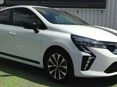 Neu Mitsubishi Colt Plus 67 PS (49 kW) 2025 Antarktisweiß Kleinwagen