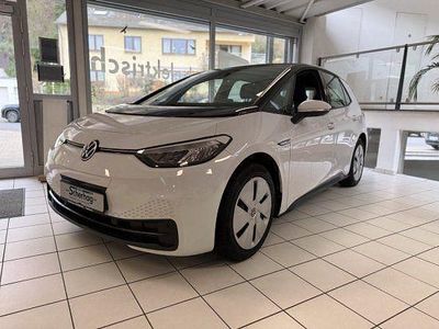 Weiß Gebraucht 2023 VW ID.3 Pro Performance Kleinwagen | 22.870 € (Superpreis)