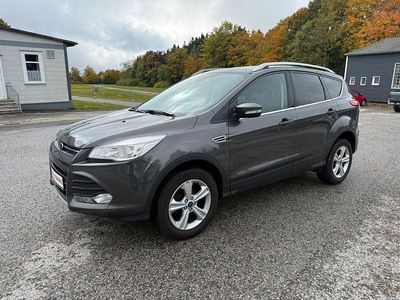 Grau Gebraucht 2016 Ford Kuga SYNC Edition SUV | 10.900 € (Fairer Preis)