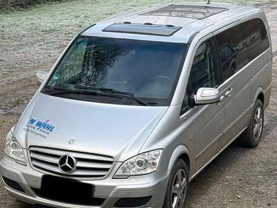 Silber Gebraucht 2012 Mercedes Viano Edition Van / Kleinbus | 16.900 € (Guter Preis)