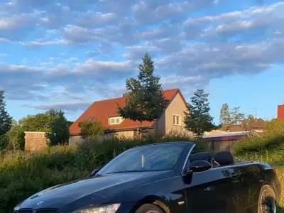 Gebraucht BMW 320 Cabriolet 170 PS (125 kW) 2008 Schwarz Cabrio