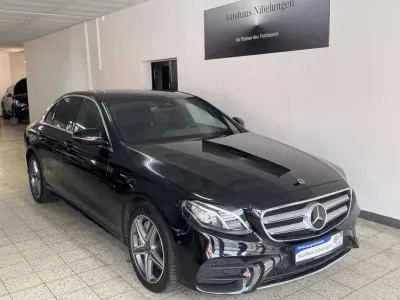 Gebraucht Mercedes E300 AMG 306 PS (225 kW) 2019 Schwarz Limousine