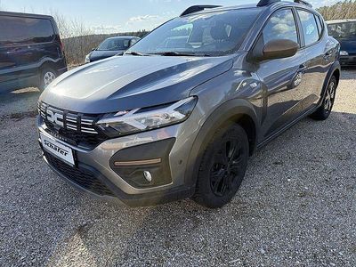 Gebraucht Dacia Sandero Stepway 101 PS (74 kW) 2024 Grau Kleinwagen