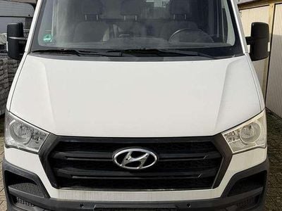 Gebraucht Hyundai H 350 170 PS (125 kW) 2017 Weiß Van