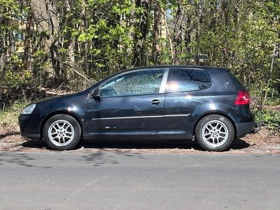 Begagnad VW Golf 80 HK (58 kW) 2007 Svart Sportkupé