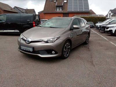 Gebraucht Toyota Auris Touring Sports Design 136 PS (100 kW) 2015 Kombi