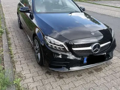 Second-hand Mercedes C200