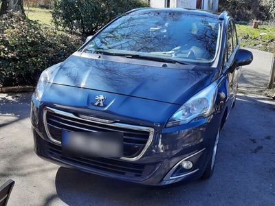gebraucht Peugeot 5008 1.6 Allure BlueHDi 120 Stop&Start Allure