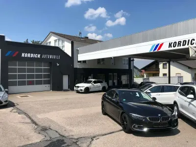 Gebraucht BMW 216 Active Tourer 109 PS (80 kW) 2018 Schwarz Van / Kleinbus