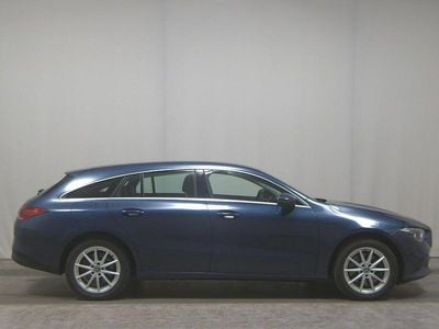 Usata Mercedes CLA250e Shooting Brake 160 CV (117 kW) 2021 Blu Station wagon
