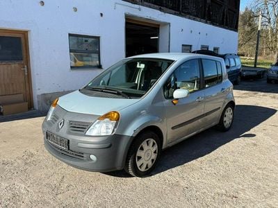 Gebraucht Renault Modus 88 PS (64 kW) 2006 Silber Van / Kleinbus
