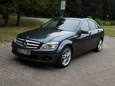 Gebraucht Mercedes C220 AMG 170 PS (125 kW) 2009 Grau Limousine