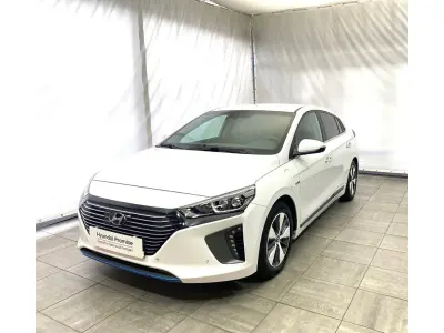 Gebraucht Hyundai Ioniq Premium 141 PS (103 kW) 2017 Polar white / sol Kleinwagen