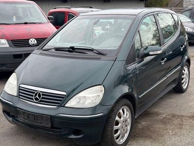 Usata Mercedes A190 Elegance 125 CV (91 kW) 2003 Verde Monovolume