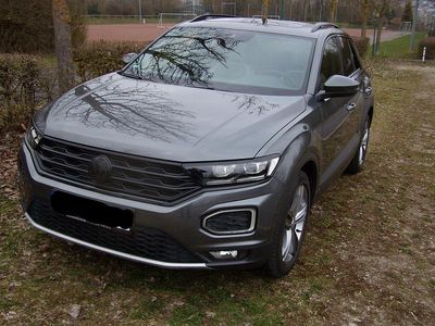 Second-hand VW T-Roc Sport 190 CP (139 kW) 2018 Gri SUV