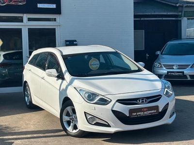 Gebraucht Hyundai i40 Edition 136 PS (100 kW) 2012 Weiß Kombi