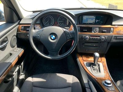 gebraucht BMW 318 e91 i