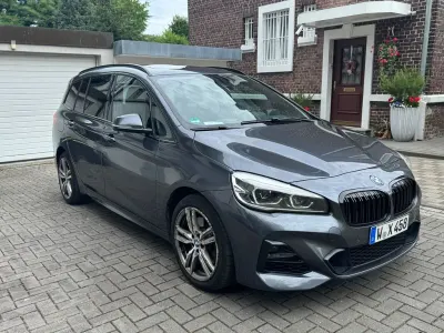 Gebraucht BMW 220 Gran Tourer M Sport 190 PS (139 kW) 2018 Grau Van / Kleinbus