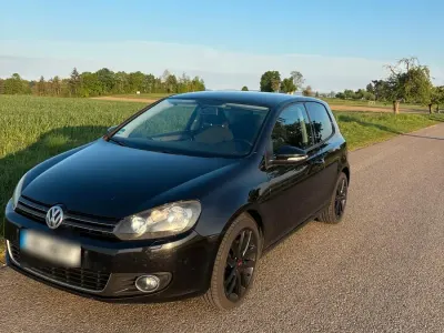 Gebraucht VW Golf VI 140 PS (102 kW) 2011 Schwarz Kleinwagen