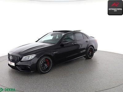 Obsidianschwarz Gebraucht 2021 Mercedes C63 AMG AMG Limousine | 69.880 €