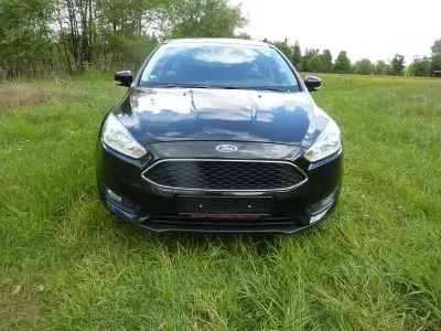 Brugt Ford Focus Trend 125 HK (91 kW) 2015 Sort Stationcar