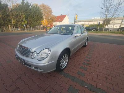 Gebraucht Mercedes 220 197 PS (144 kW) 2004