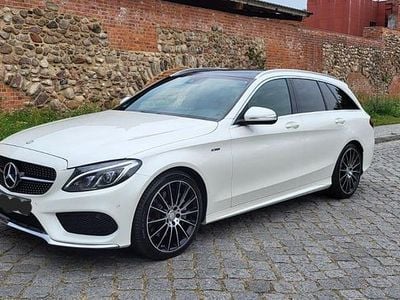 Mercedes C400