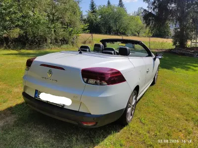 Gebraucht Renault Mégane Cabriolet Luxe 110 PS (80 kW) 2011 Weiß Cabrio