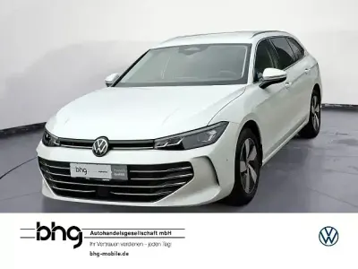Używany VW Passat Business 150 KM (110 kW) 2025 Biały Kombi