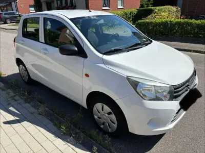 Gebraucht Suzuki Celerio Club 68 PS (50 kW) 2016 Weiß Kleinwagen