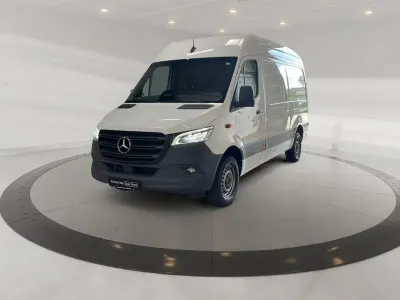 Gebraucht Mercedes Sprinter 170 PS (125 kW) 2024 Arktikweiss Van