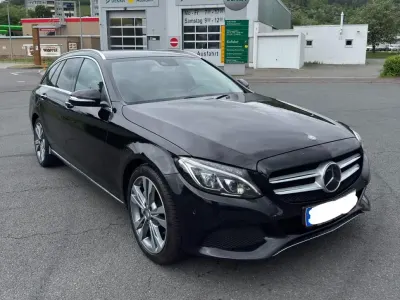 Gebraucht Mercedes C250 205 PS (150 kW) 2015 Schwarz Kombi