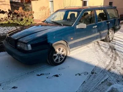 Gebraucht Volvo 850 144 PS (105 kW) 1997 Blau Kombi