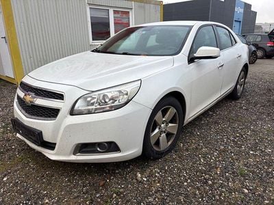 Weiß Gebraucht 2012 Chevrolet Malibu LT Limousine | 2.500 €
