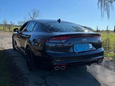 Gebraucht Kia Stinger GT 370 PS (272 kW) 2021 Grau Kleinwagen