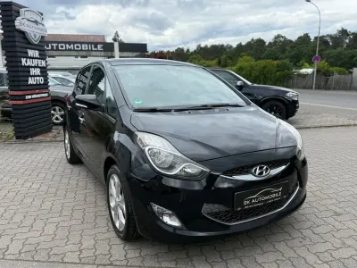 Gebraucht Hyundai ix20 Edition 116 PS (85 kW) 2013 Schwarz Kleinwagen