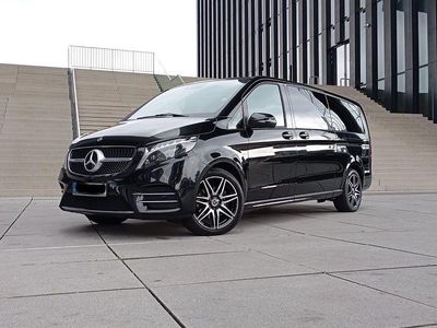 Schwarz Gebraucht 2023 Mercedes V250 AMG Van / Kleinbus | 51.500 € (Fairer Preis)
