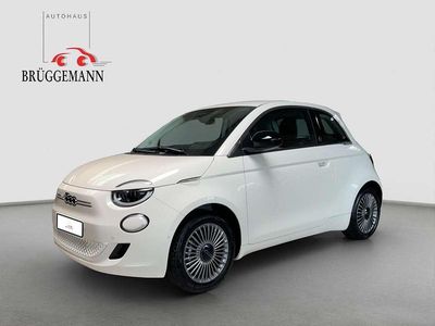 Neu Fiat 500e Style 86 kW (118 PS) 2025 Ice white Kleinwagen