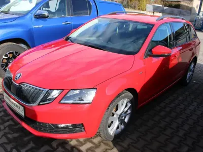 Usata Skoda Octavia Drive 116 CV (85 kW) 2017 Rosso Station wagon