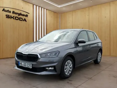 Gebraucht Skoda Fabia Essence 81 PS (59 kW) 2025 Graphitegrau Kleinwagen