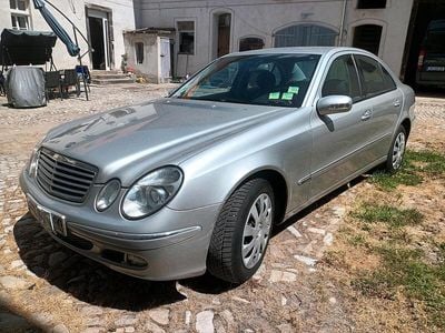 Mercedes E240