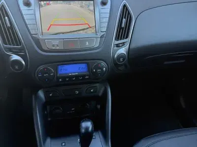 Usata Hyundai ix35 Style 136 CV (100 kW) 2015 Grigio SUV