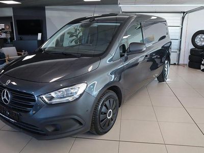 Grau Gebraucht 2023 Mercedes Citan 112 | 20.989 € (Fairer Preis)