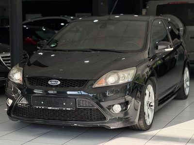 Schwarz Gebraucht 2010 Ford Focus ST Limousine | 6.950 € (Fairer Preis)