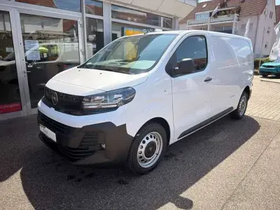Neu Opel Vivaro-e Combi 120 PS (88 kW) 2026 Lackierung weiss icy Van / Kleinbus