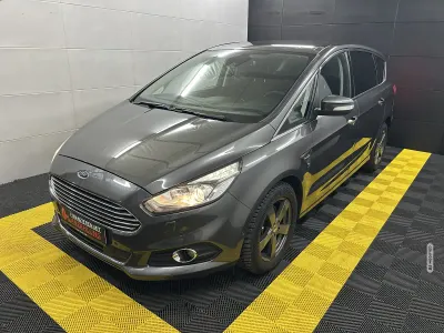 Gebraucht Ford S-MAX Titanium 239 PS (175 kW) 2018 Metallic Van / Kleinbus