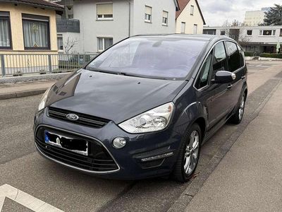Gebraucht Ford S-MAX Titanium S 203 PS (149 kW) 2014 Blau Van / Kleinbus